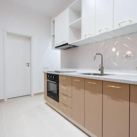 Fabulous 2bdr In Calea Victoriei Διαμέρισμα