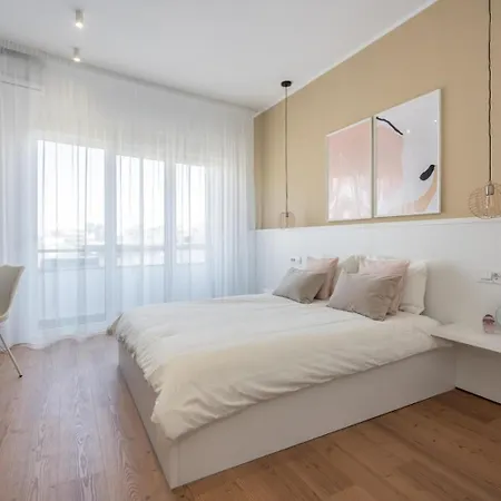 Διαμέρισμα Fabulous 2bdr In Calea Victoriei *