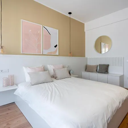 Fabulous 2bdr In Calea Victoriei Διαμέρισμα Βουκουρέστι